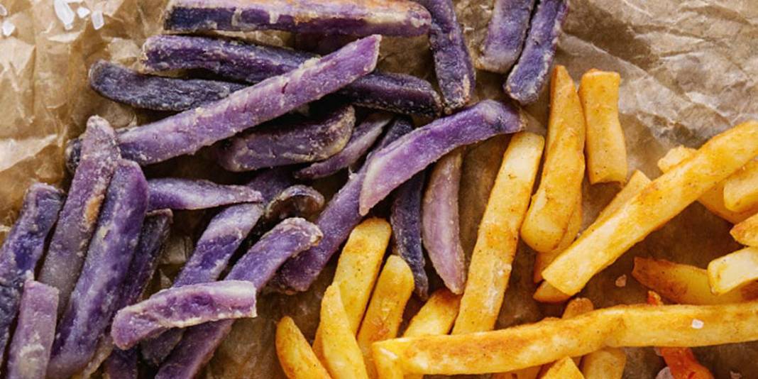 Sağlıklı beslenmenin yeni trendi! Normal patatesin yerini alıyor, krala layık sebze sofralara dönüyor:İşte mor patates faydalaro 1